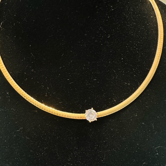 Gold Choker - Picture 2 of 4
